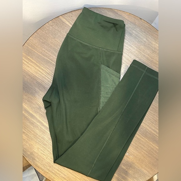 A Core Moto Green Athletic Leggings Size M - Picture 2 of 10